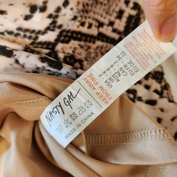 Nasty Gal Midi Ruffle Slit Snake Print Skirt - Picture 5 of 7